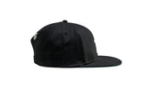 Signature Snap-back in Black
